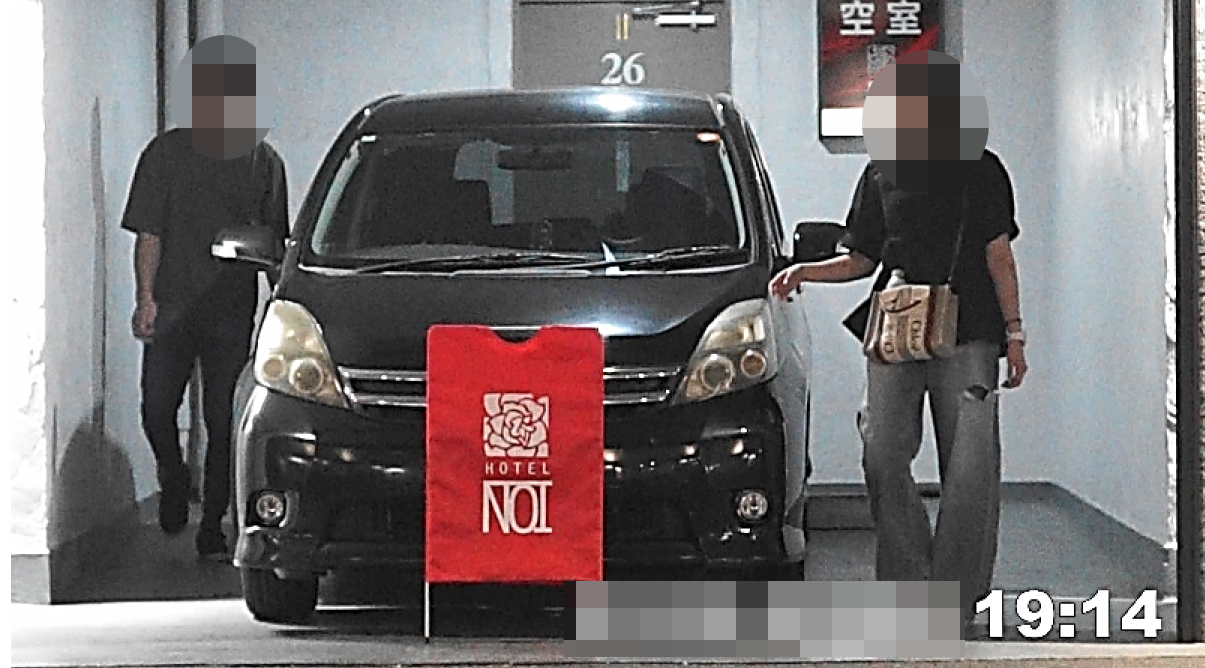 証拠写真 - ホテル駐車場