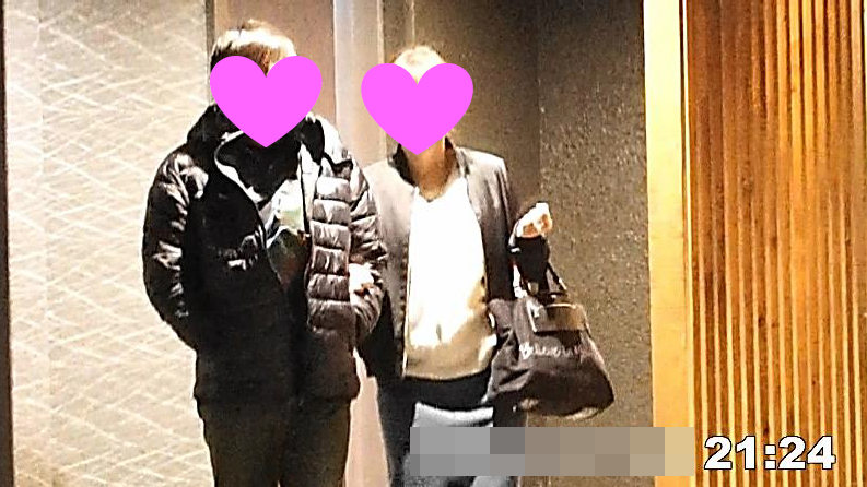 証拠写真 - ツーショット